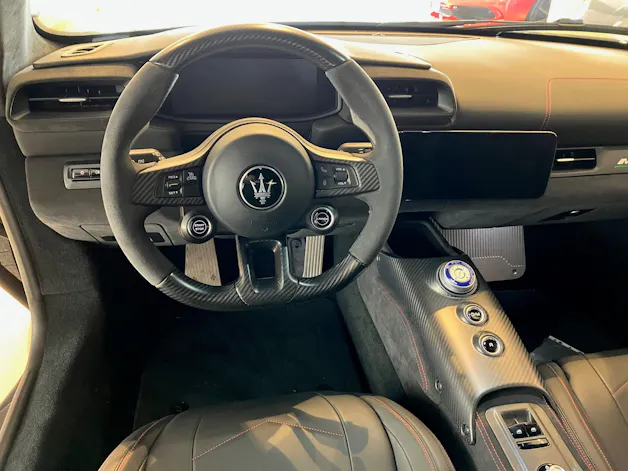 Maserati MC 20