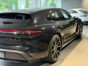 Porsche Taycan 4S Sport Turismo Performance Plus 93,4kWh