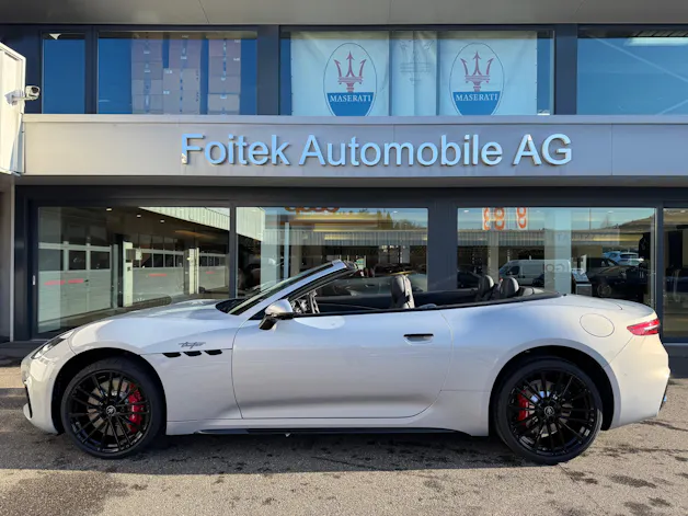 Maserati GranCabrio Trofeo