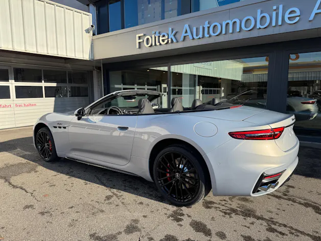 Maserati GranCabrio Trofeo