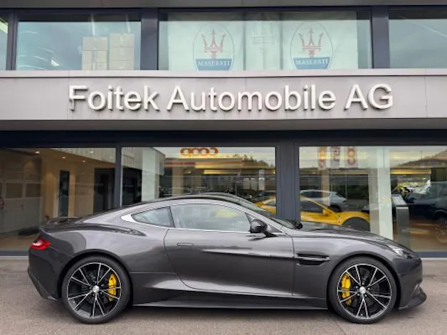 Aston Martin Vanquish V12 5.9-48 Touchtronic 2