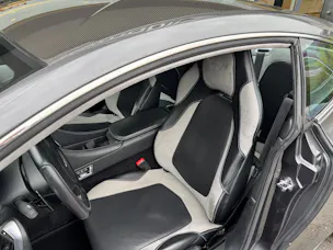 ASTON MARTIN Vanquish V12 5.9-48 Touchtronic 2