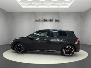 VW Golf 2.0 TSI R-Line DSG 4 Motion
