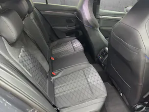 VW Golf 2.0 TSI R-Line DSG 4 Motion