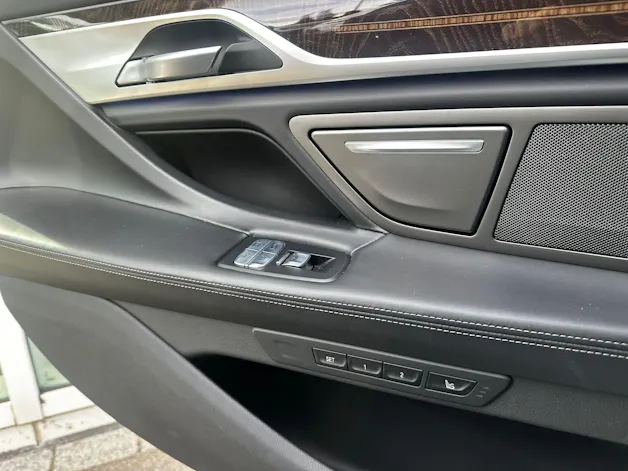 BMW 750Li xDrive M Sport Steptronic