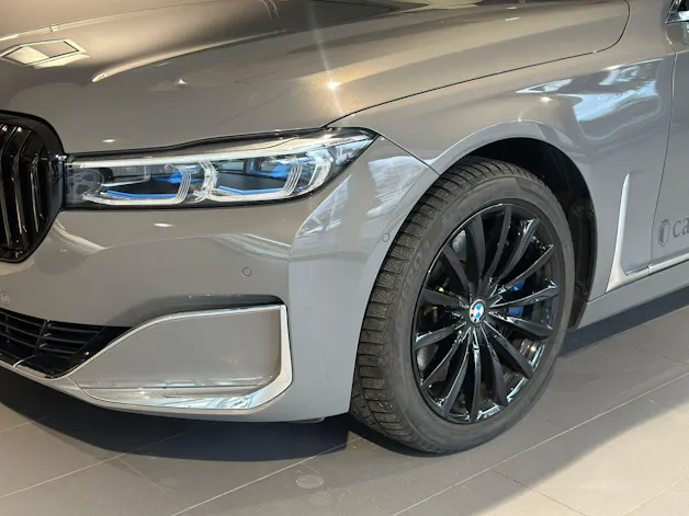 BMW 750Li xDrive M Sport Steptronic