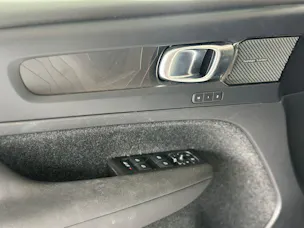 Volvo XC40 Recharge P8 Twin AWD Pure Electric Plus