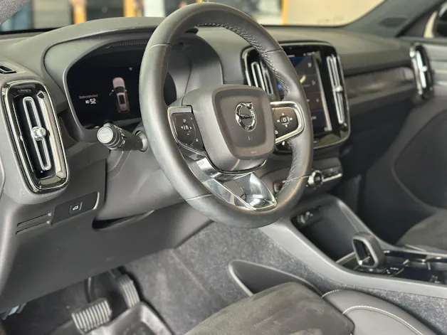 Volvo XC40 Recharge P8 Twin AWD Pure Electric Plus
