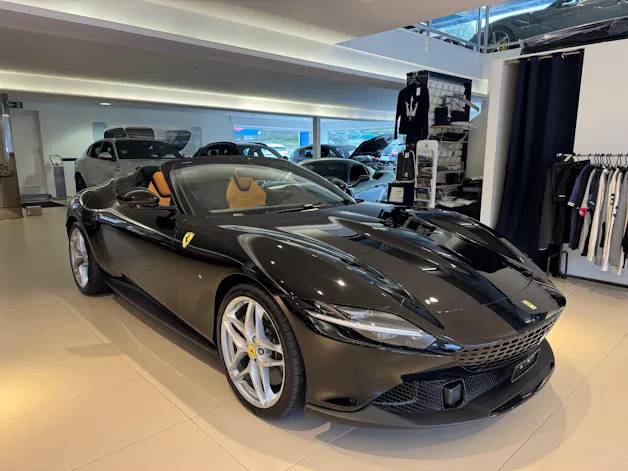 Ferrari Roma 3.9 V8 T Spider