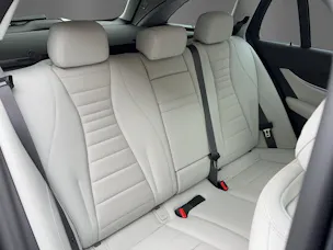 Mercedes-Benz E 300 de T 4M AMG Line