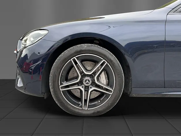 Mercedes-Benz E 300 de T 4M AMG Line