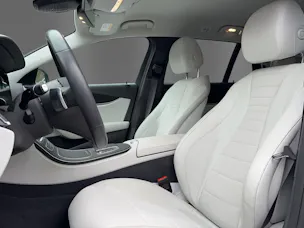 Mercedes-Benz E 300 de T 4M AMG Line