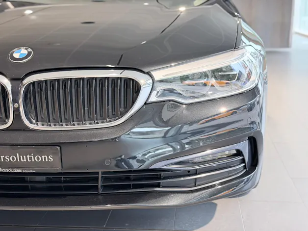 BMW 530e xDrive Sport Line Steptronic