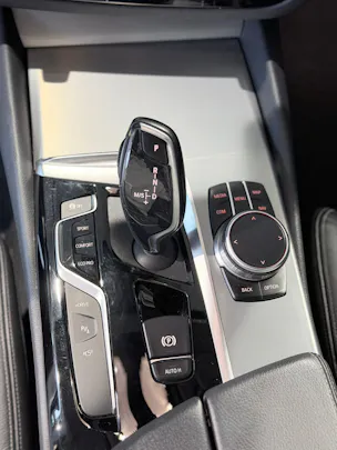 BMW 530e xDrive Sport Line Steptronic