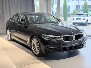 BMW 530e xDrive Sport Line Steptronic
