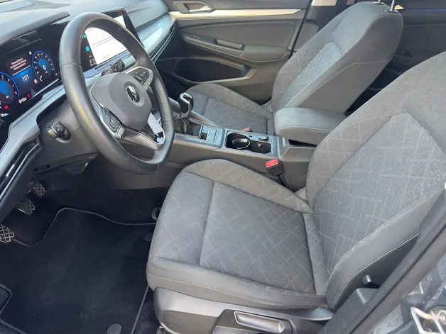 VW Golf 1.5 TSI ACT Life