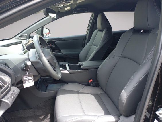 Vehicle image 9 Vehicle image 9