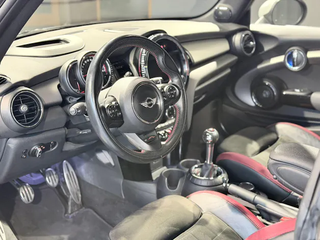 Mini Cooper John Cooper Works