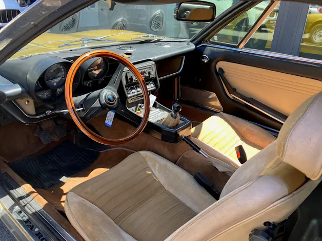 Alfa Romeo MONTREAL
