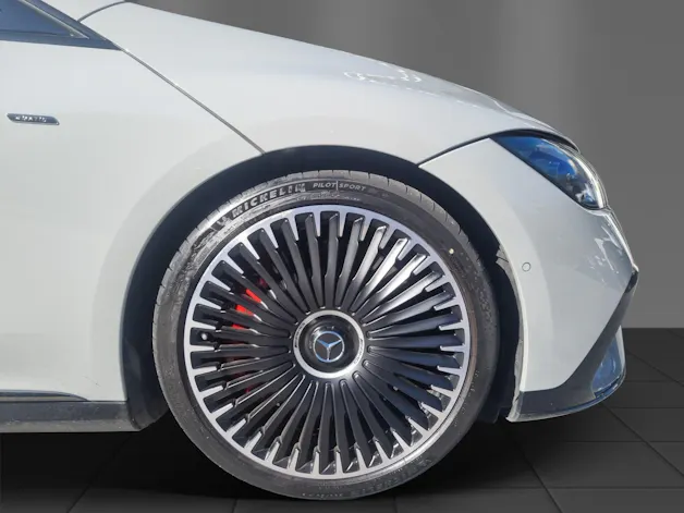 Mercedes-Benz EQE 43 AMG 4 Matic