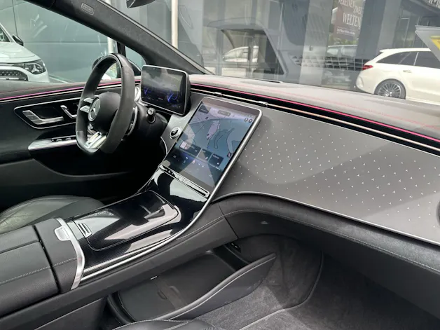MERCEDES-BENZ EQE 43 AMG 4 Matic