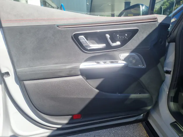 Mercedes-Benz EQE 43 AMG 4 Matic