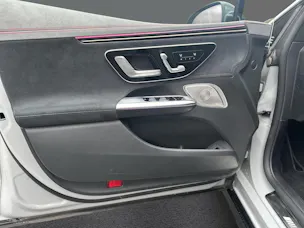 Mercedes-Benz EQE 43 AMG 4 Matic