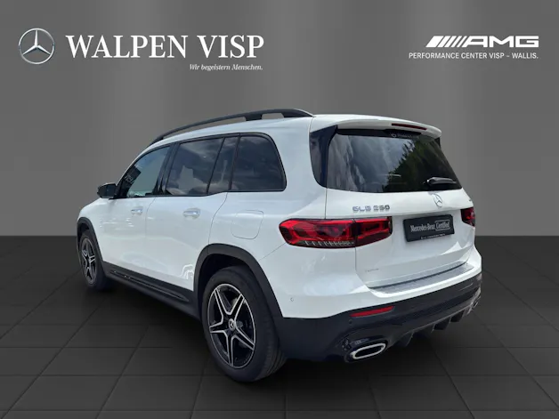 Mercedes-Benz GLB 250 AMG Line 4 MATIC