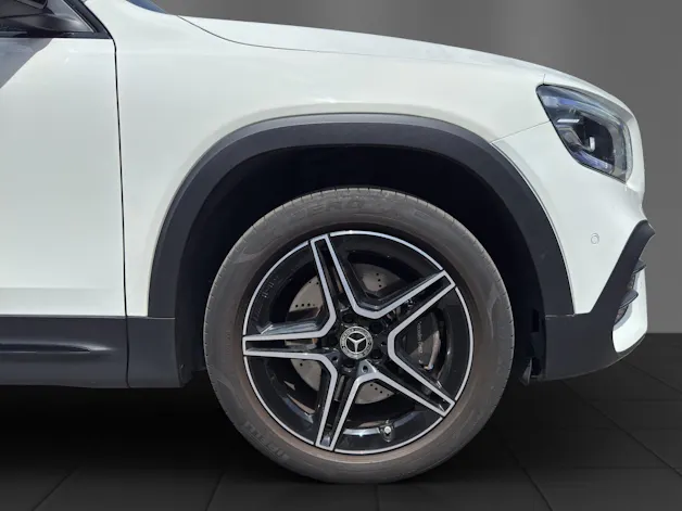 Mercedes-Benz GLB 250 AMG Line 4 MATIC