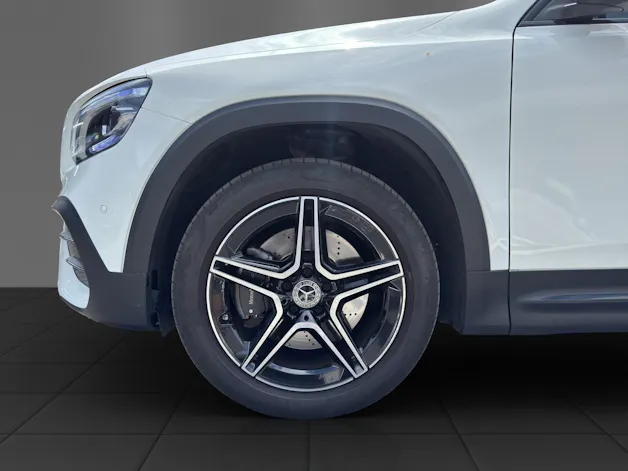 Mercedes-Benz GLB 250 AMG Line 4 MATIC