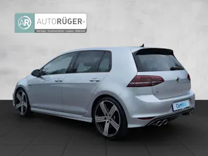 VW Golf R 2.0TSI 300PS DSG6 4M