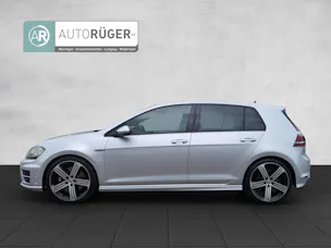 VW Golf R 2.0TSI 300PS DSG6 4M