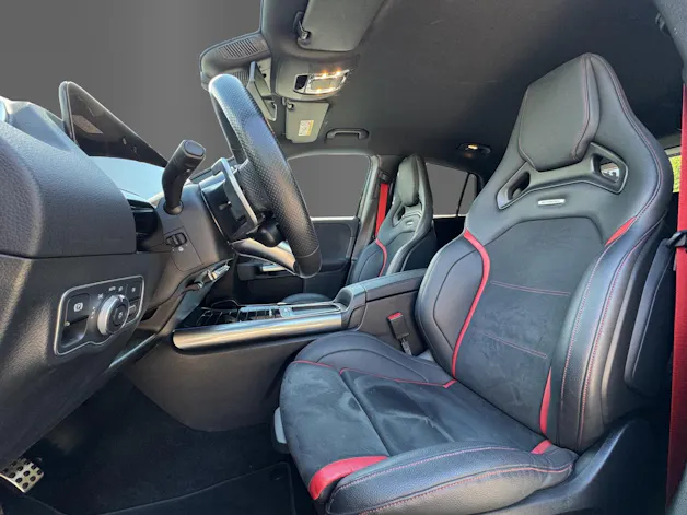 Mercedes-Benz GLA AMG 35 4Matic 8G-DCT
