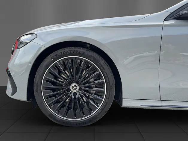 Mercedes-Benz E 300 de T 4Matic 9G-Tronic
