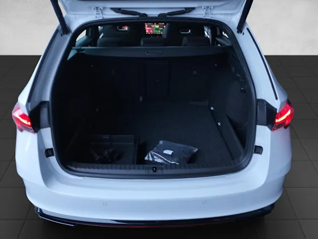 Škoda Octavia Combi 2.0 TSI DSG RS