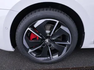 Škoda Octavia Combi 2.0 TSI DSG RS