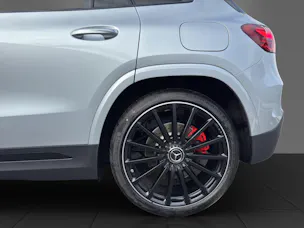 Mercedes-Benz GLA AMG 45 S 4Matic+ 8G-DCT