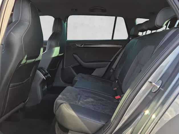 Škoda Superb 1.4 TSI Sport Line PHEV DSG