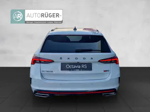 Škoda Octavia Combi 2.0 TSI DSG RS