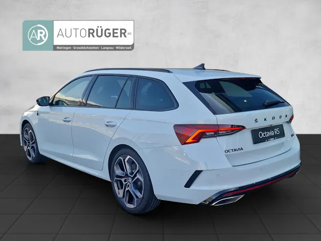 Škoda Octavia Combi 2.0 TSI DSG RS