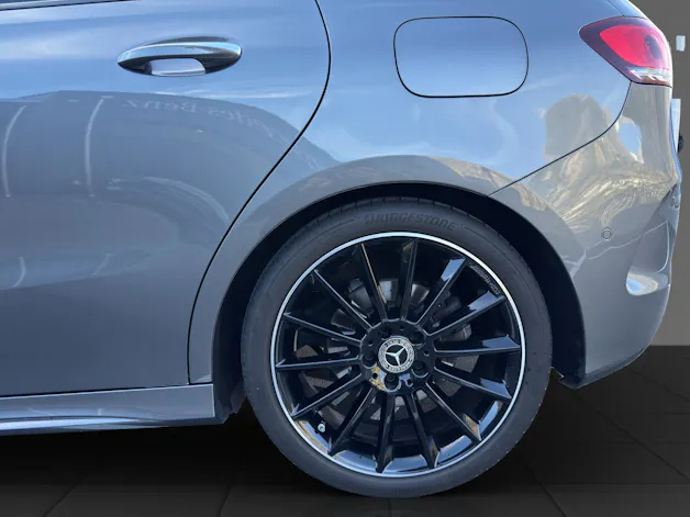 Mercedes-Benz B 200 d 4Matic AMG Line