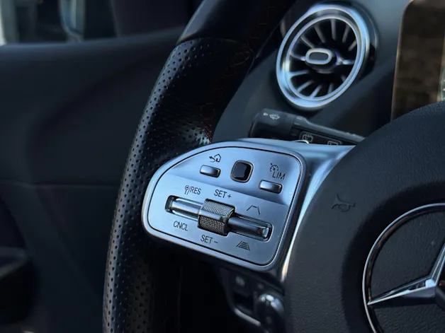 Mercedes-Benz B 200 d 4Matic AMG Line