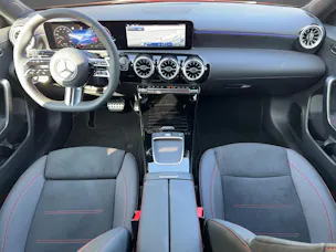 Mercedes-Benz A 220 4Matic 8G-DCT