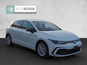 VW Golf 1.5 eTSI mHEV ACT R-Line 75 Edition DSG