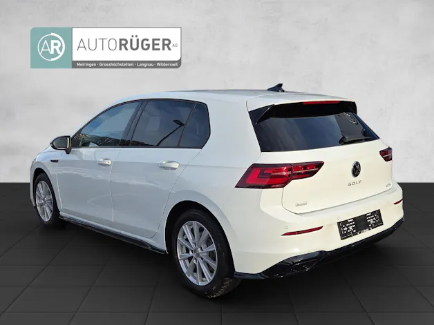 VW Golf 1.5 eTSI mHEV ACT R-Line 75 Edition DSG