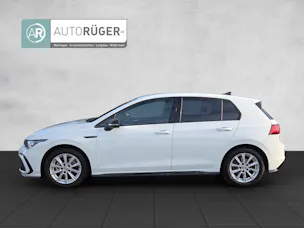 VW Golf 1.5 eTSI mHEV ACT R-Line 75 Edition DSG