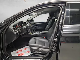 BMW 530d Touring xDrive Luxury Line Steptronic