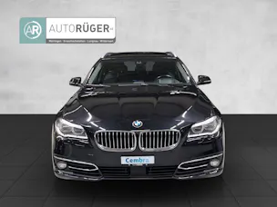 BMW 530d Touring xDrive Luxury Line Steptronic