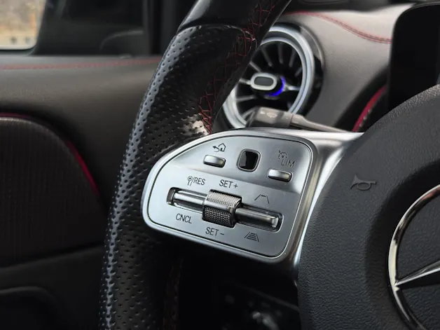 Mercedes-Benz EQB 350 AMG Line 4Matic