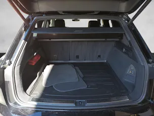 VW Touareg 3.0 TSI Elegance Tiptronic